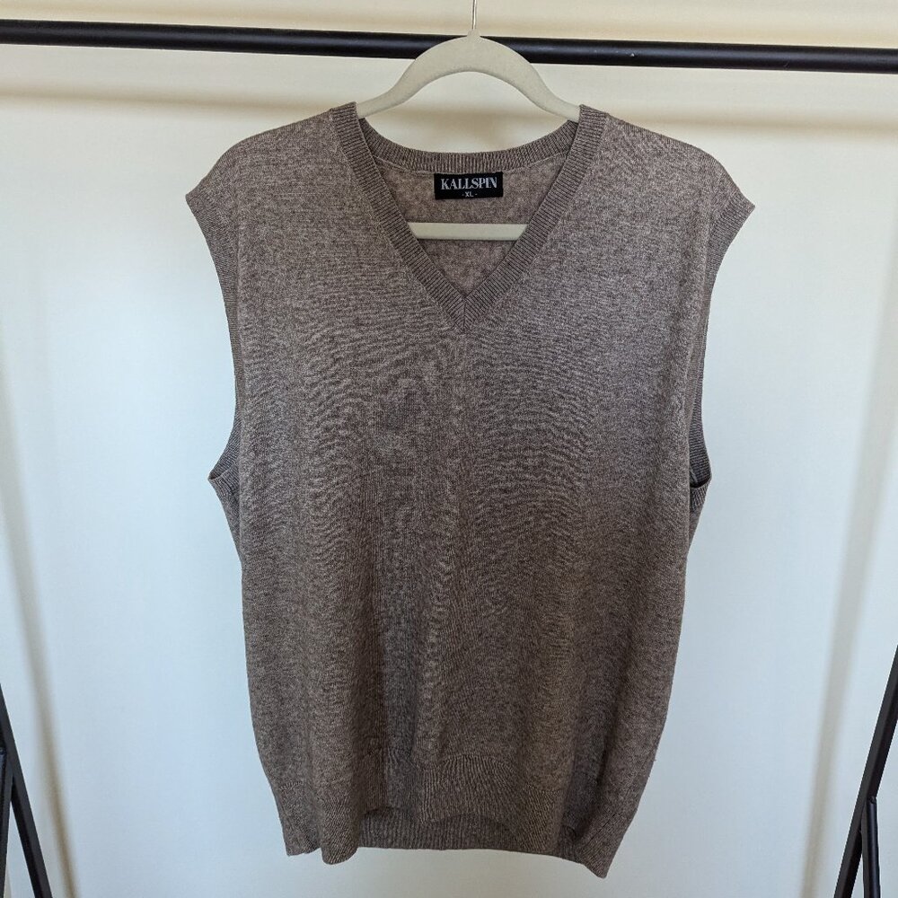 Men's sweater vest